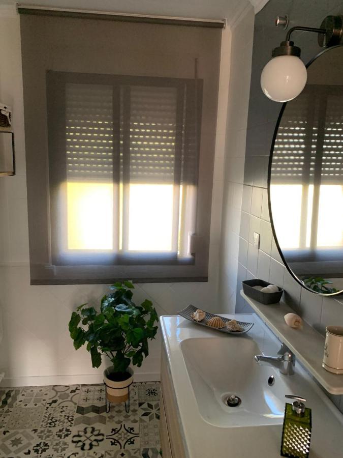 Acogedor Apartamento En Pleno Corazon De Triana Sevilla Exteriér fotografie